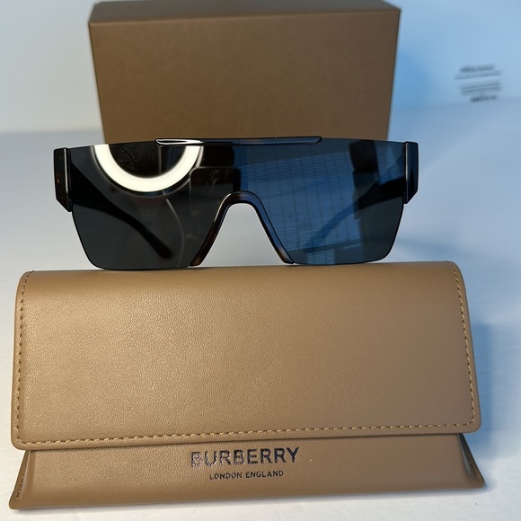 Burberry Sunglasses unisex  B-4291 3002/87 Dark Havana/Dark Grey 38-138-140 - Picture 13 of 17